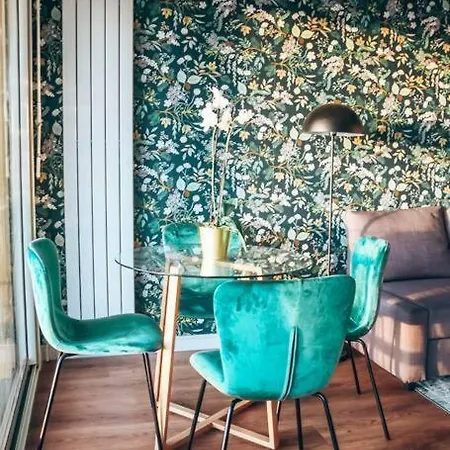 Appartement Studio Avec Terrasse, Vue Imprenable Sur L'ocean Saint-Brévin-les-Pins